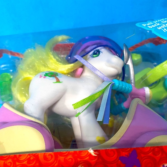 MY LITTLE PONY G3 NWT VTG 2004 BUTTERFLY ISLAND SCOOTIN ALONG WITH BREEZIE NEW - Picture 15 of 16